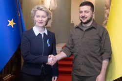 Die Weltwoche: в ЕС считают уход дер Ляйен окном возможностей