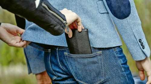 В Германии набирает обороты скандал из-за финансирования Украины