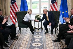Le Figaro: председатель Еврокомиссии уничтожила Евросоюз
