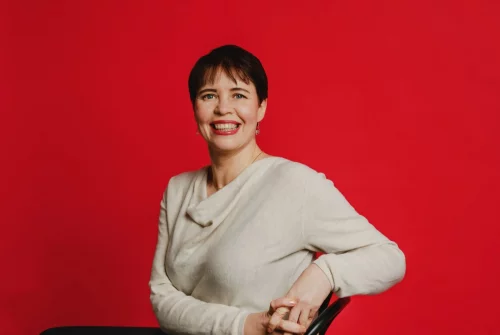 В Финляндии разгорелся скандал из-за работы депутата в эскорте