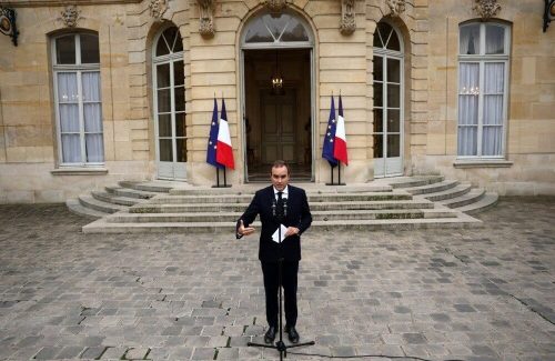 Политическая нестабильность обернулась для Франции экономическим ударом