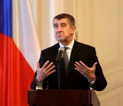 Антиукраинский политический блок в Европе расширился