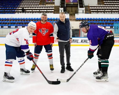 Депутат Попов открыл посвященный 23 февраля Кубок Сетуни по хоккею