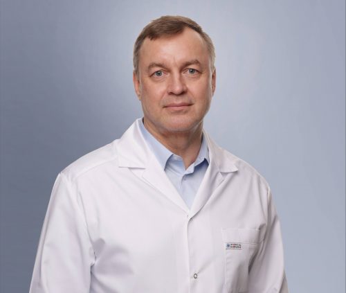 Кардиолог из Москвы Дмитрий Назаров поздравил фельдшеров с профессиональным праздником