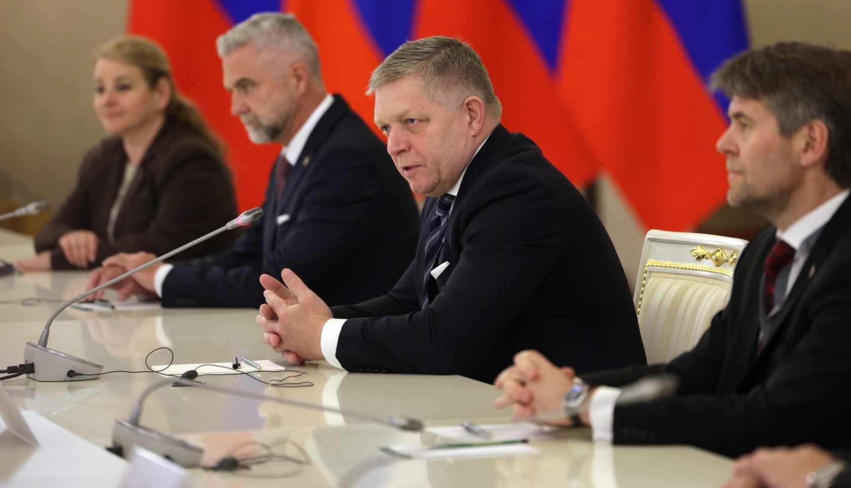 В Словакии назвали поведение еврочиновников «нескончаемым лицемерием»