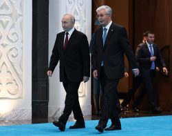 Казахстан подтвердил курс на стратегический союз с Россией