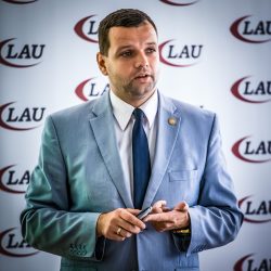 Латвийский министр благосостояния потерял пост из-за алкоголя